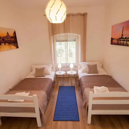 펜션 In - Istrien 51821 *