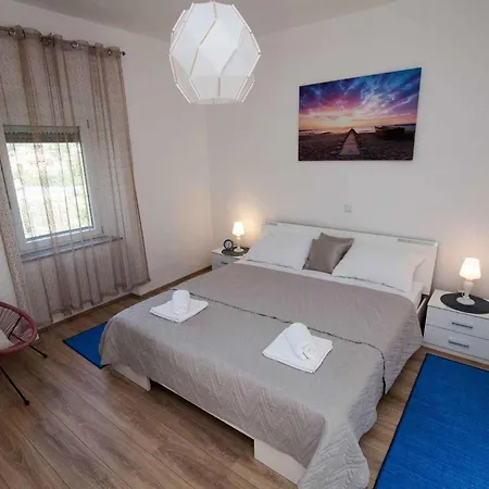 In - Istrien 51821 Pula